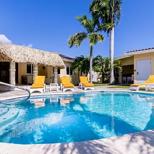 Ruby 15 Palm Beach