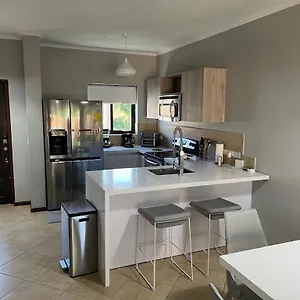 Special House In Gold Coast With Private Jacuzzi Palm Beach
